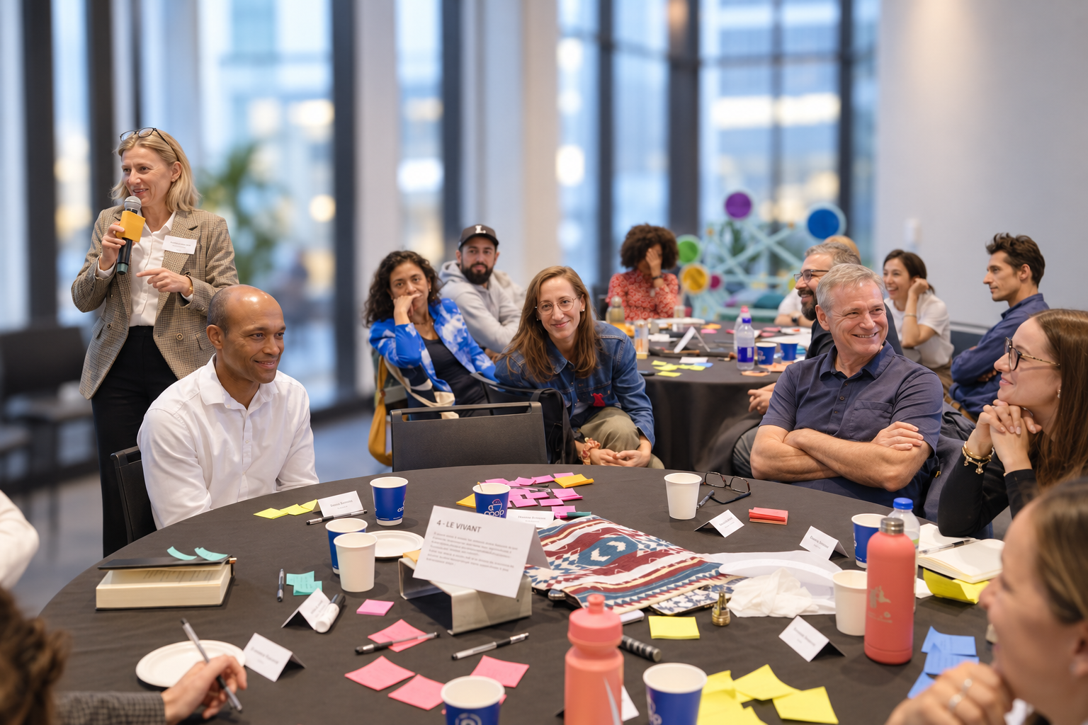 Collaborative Workshop Around a Round Table